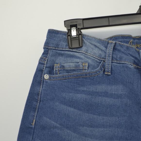 CopperFlash Mid Rise Bermuda Blue Jean Shorts Curvy Size 6 - Picture 8 of 15